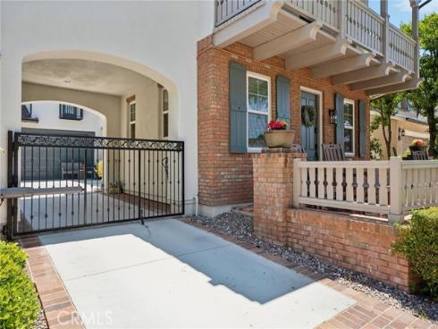 222 Vintage , Irvine, CA