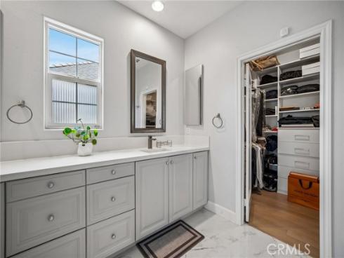 222 Vintage , Irvine, CA