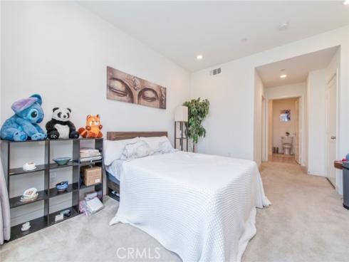 2342 Nolita , Irvine, CA