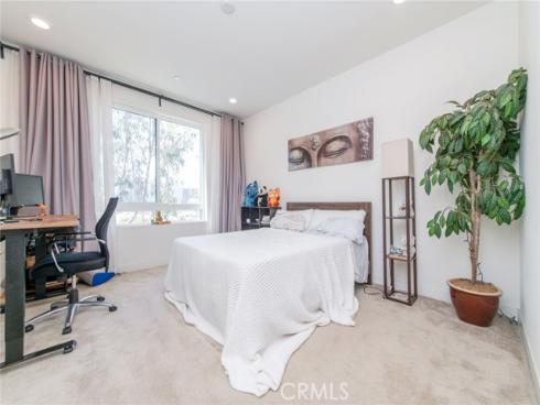 2342 Nolita , Irvine, CA