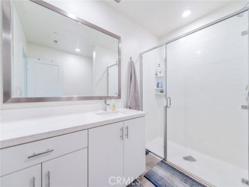 2342 Nolita , Irvine, CA