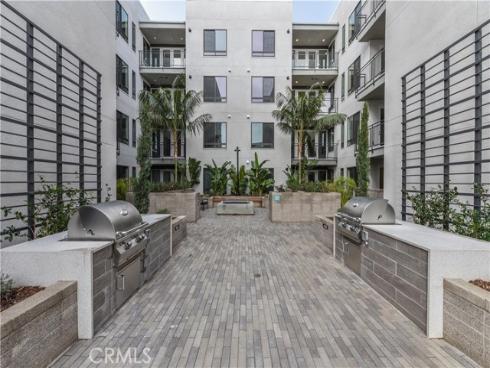 2342 Nolita , Irvine, CA