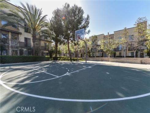 2342 Nolita , Irvine, CA