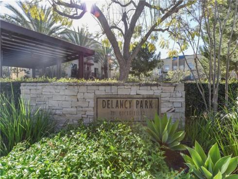 2342 Nolita , Irvine, CA