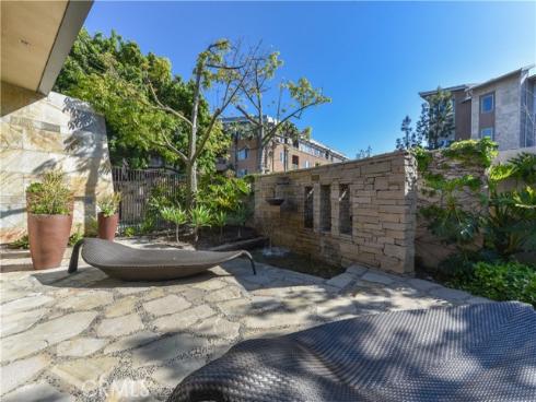 2342 Nolita , Irvine, CA