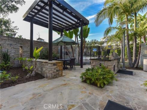2342 Nolita , Irvine, CA