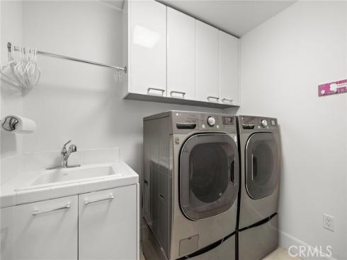3147 Scholarship , Irvine, CA