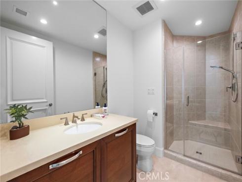 3147 Scholarship , Irvine, CA