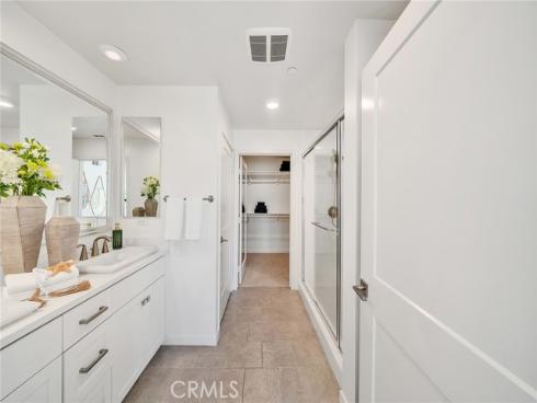 187 Bowery , Irvine, CA