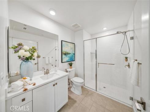 187 Bowery , Irvine, CA