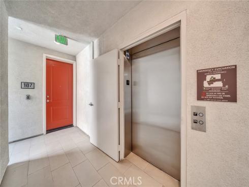 187 Bowery , Irvine, CA