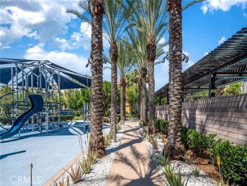 187 Bowery , Irvine, CA