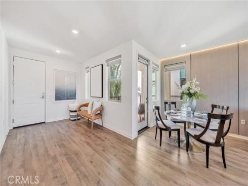 187 Bowery , Irvine, CA
