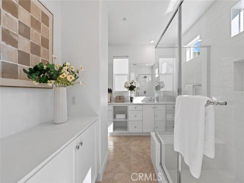 418 Lobata , Irvine, CA