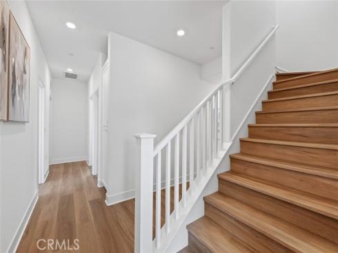 418 Lobata , Irvine, CA