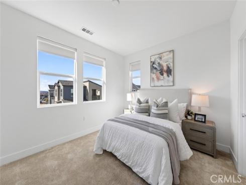 418 Lobata , Irvine, CA