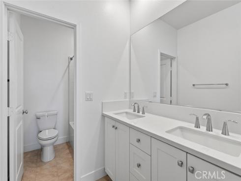 418 Lobata , Irvine, CA