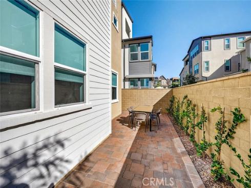 418 Lobata , Irvine, CA