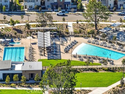 418 Lobata , Irvine, CA