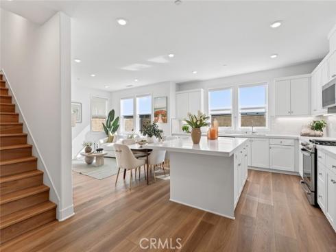 418 Lobata , Irvine, CA