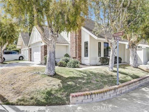 2 Hudson , Irvine, CA