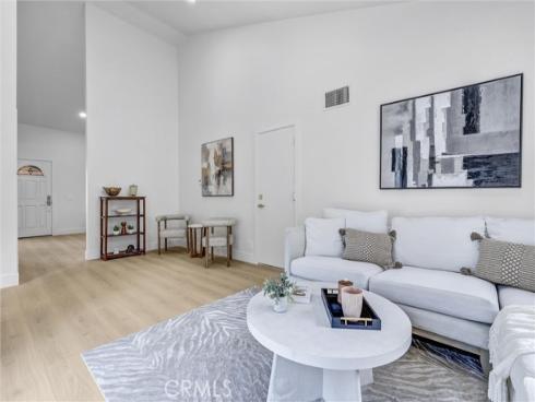 2 Hudson , Irvine, CA