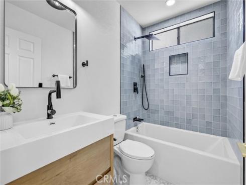 2 Hudson , Irvine, CA
