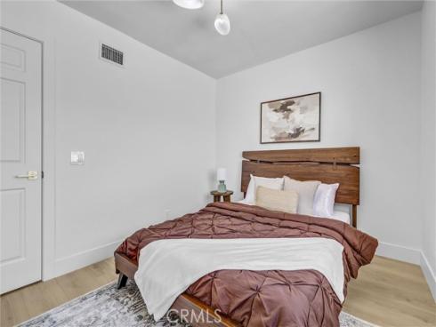 2 Hudson , Irvine, CA