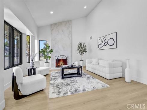 2 Hudson , Irvine, CA