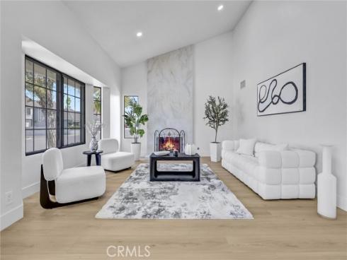 2 Hudson , Irvine, CA