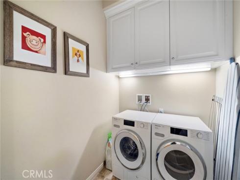 58  Bianco  , Irvine, CA