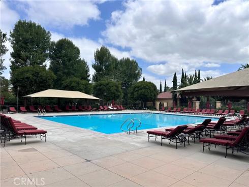 58  Bianco  , Irvine, CA