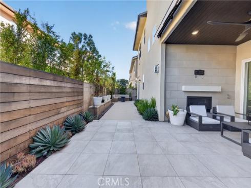 64 Chasma, Irvine, Ca , Irvine, CA