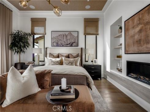 532 Sahara , Irvine, CA