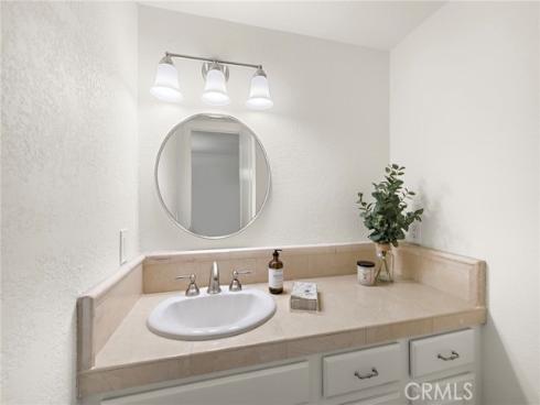 5 Morningside , Irvine, CA