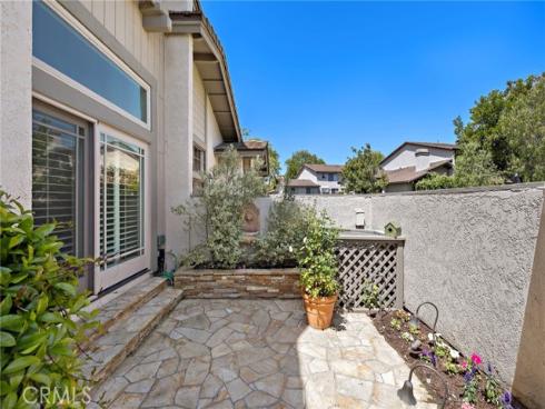 5 Morningside , Irvine, CA