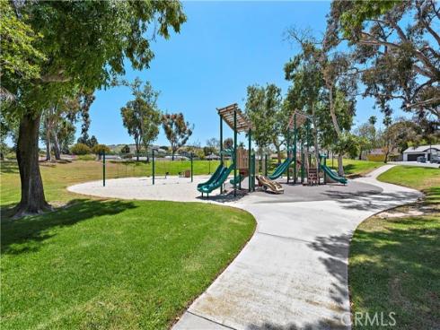 5 Morningside , Irvine, CA