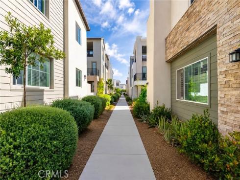 112 Spiral , Irvine, CA