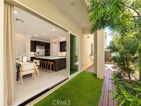 112 Spiral , Irvine, CA