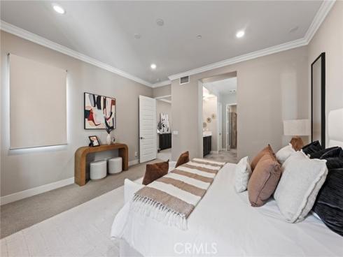 112 Spiral , Irvine, CA