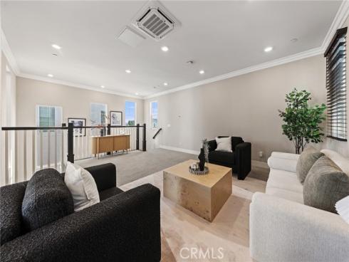 112 Spiral , Irvine, CA