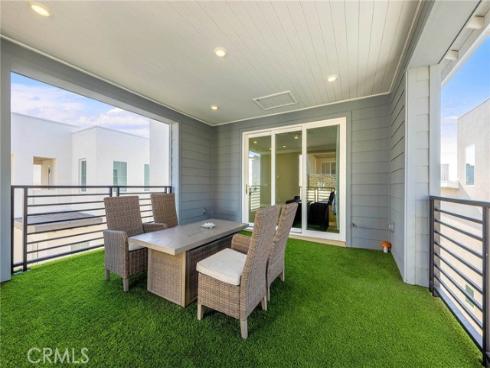 112 Spiral , Irvine, CA