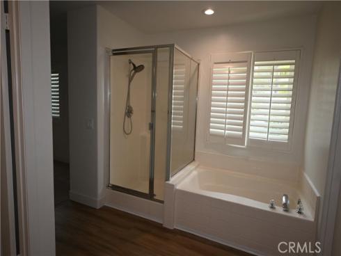 93 Linhaven , Irvine, CA