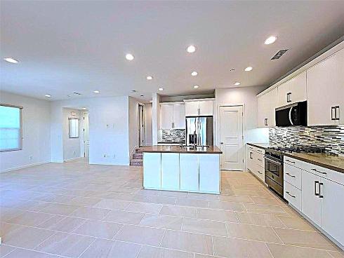 112 Walking Stick , Irvine, CA