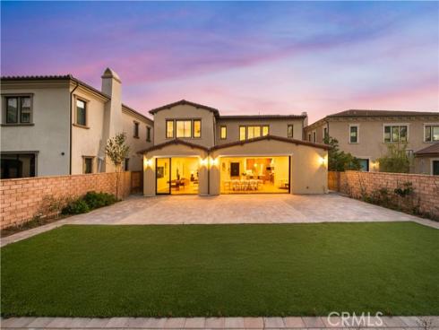 221 Clear Fls , Irvine, CA