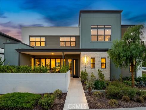 124 Chant , Irvine, CA