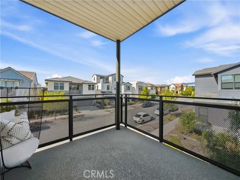 124 Chant , Irvine, CA