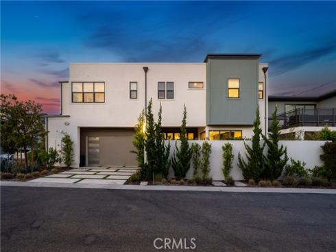 124 Chant , Irvine, CA