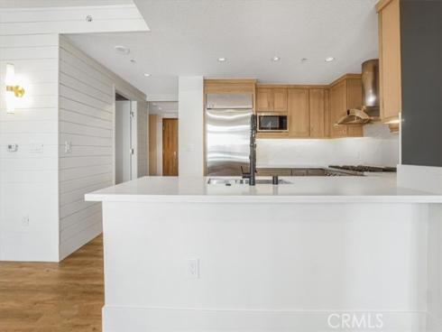 3131  Michelson  1402 , Irvine, CA