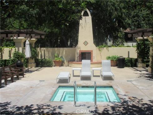 65 Figtree , Irvine, CA